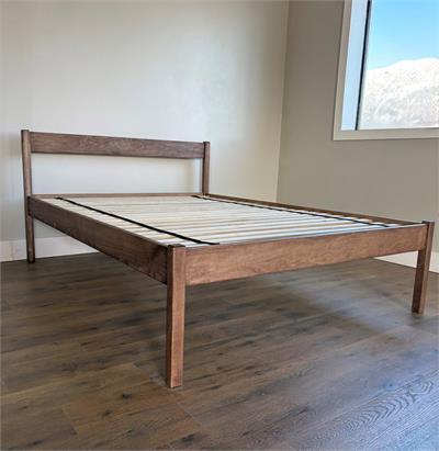 Santa Fe Oak Platform Bed